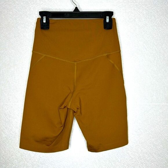 Girlfriend Collective High Waist Biker Shorts in Honey XS - Picture 3 of 5